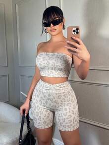 SHEIN SXY 大尺碼夏季休閒豹紋抹胸上衣與短褲兩件套 - 彩色 - 查看 6