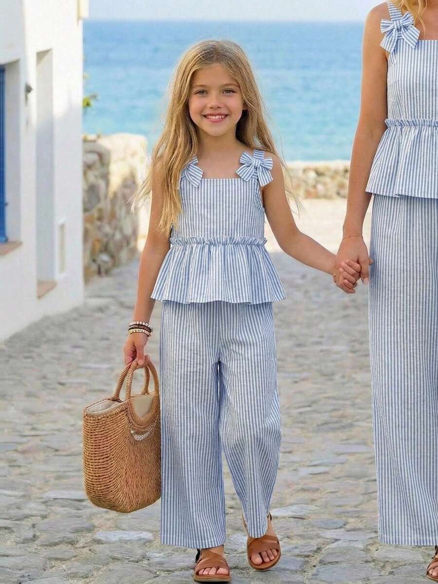 Emery Rose Kids Emery Rose Kids 女童蝴蝶結裝飾百褶條紋上衣與長褲休閒日常套裝 - 藍白色 - 查看 1
