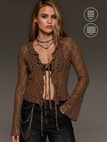 BAD SUNDAY Top de encaje elegante y semitransparente marrón con cuello en V, lazo delantero y manga larga para mujer, versátil estilo Y2K vintage sexy streetwear para uso diario, citas y festivales de música - Marrón - Ver 4