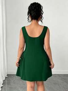 Elenzga Plus Size Elegant Waist-Cinched Sleeveless Dress - Dark Green - View 2