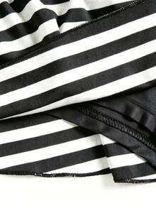 SHEIN Unity Women's Summer Sexy Mini Striped Fashion Versatile Casual Skirt, Suitable For College Style, Vacation - Black and White - View 5