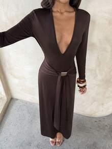 Aloruh Dark Brown Autumn/Winter Sexy Mature Elegant Deep V-Neck Party Dinner Night Bar Dress With Metallic Decor And Ribbon Accents Fitted Dress For Women - Brown - View 5