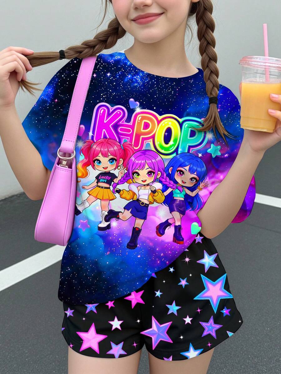 兒童小女孩卡通女團印花 K-Pop 超級巨星 紮染短袖上衣與短褲兩件套,適合夏季,圖案設計,可愛舒適 - 彩色 - 查看 1