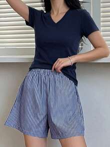 DAZY Conjunto de pijama de verano para mujer de 2 piezas: camiseta de manga corta con cuello en V de color liso y pantalones cortos holgados a rayas - Azul Marino - Ver 3