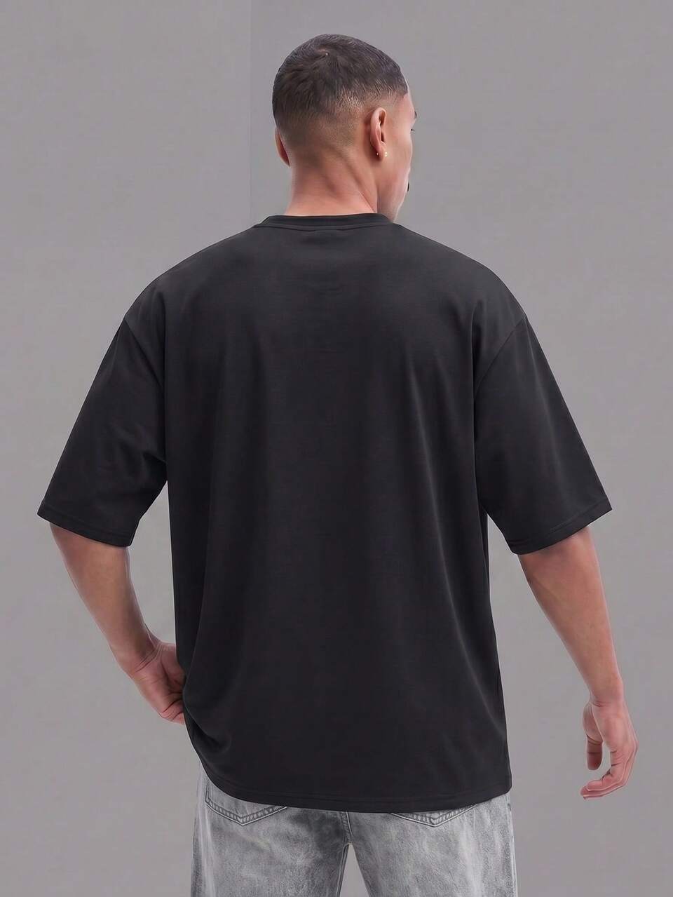 Oversized V-Neck Jersey T-Shirt With Number 10 Front Print And Contrast Piping Detail