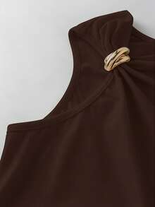 GlowEve Women's Elegant Sexy Lace Asymmetric Neckline 3D Rose Brown Metal Button Embellished Hem Stitching Short Sleeve T-Shirt Dating Night Summer - Brown - View 4