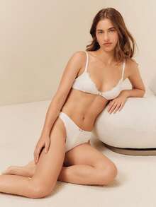 lacRébo White Floral Lace Lingerie Set With Triangle Bra And Matching Brief With Flower Trim Detail Romantic - White - View 3