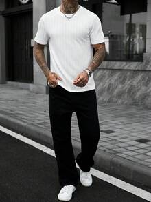 Manfinity CasualCool 男士休閒寬鬆短袖T恤，度假旅行必備，送給家人、男友的禮物 - 白色 - 查看 4