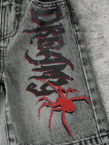 SHEIN Pantalones cortos de mezclilla casuales para niños y jóvenes con bolsillos, botones y estampado de araña con letras - Lavado ligero - Ver 5