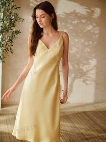 MOTF PREMIUM WOMEN'S CONTRAST LACE CAMISOLE SLEEP DRESS - Yellow - View 5