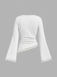 SHEIN MOD 女款優雅純色蕾絲拼接不對稱下擺喇叭袖T恤 - 白色 - 查看 4