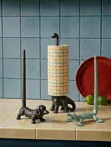 Cirelle 1Pc Animal-Shaped Iron Paper Towel Holder, Vintage Cast Iron Dog/Crocodile Roll Stand, Rust-Resistant Sturdy Kitchen Counter Organizer, Farmhouse Decor Accessory For Dining Room, Living Room & Home, Multiple Styles Available - multicolor - View 8