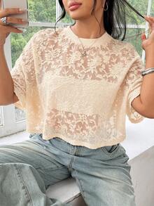 SHEIN EZwear 大尺碼女款法式浪漫風蕾絲透視T恤 - 白色 - 查看 1