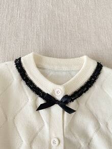 SHEIN Playful Pals 女童秋冬加厚時尚蝴蝶結可愛簡約針織長袖開襟毛衣 - 彩色 - 查看 4