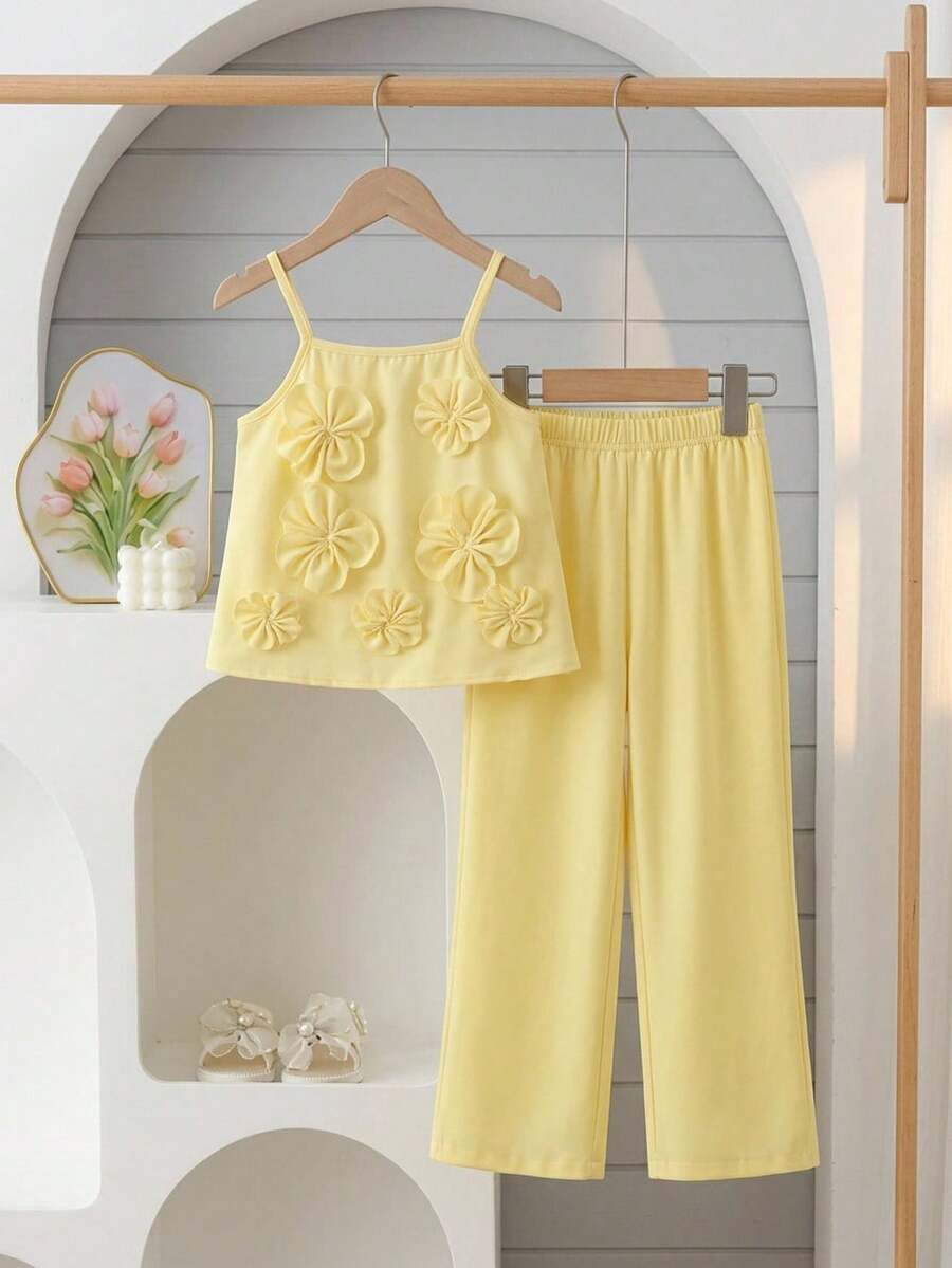 Young Girls Solid Color 3D Floral Camisole & Pants Set - Yellow - View 1