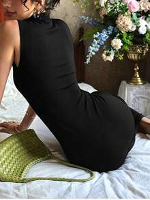 TaskSense Spring/Summer Women's French Minimalist Sexy Hot Girl Black Sleeveless Fitted Knit High Elastic Solid Color Stand Collar Front Cutout Lace-Up Maxi Dress - Black - View 6
