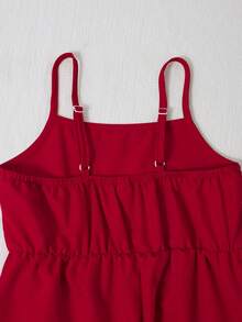 SHEIN Tween女孩兩件式細肩帶洋裝套裝，細肩帶＋方領/直領，收腰設計，荷葉邊下擺，花卉印花主圖案搭配純色，細節設計，適合旅行、拍照、夏季出遊，吸睛亮眼 - 紅色 - 查看 7