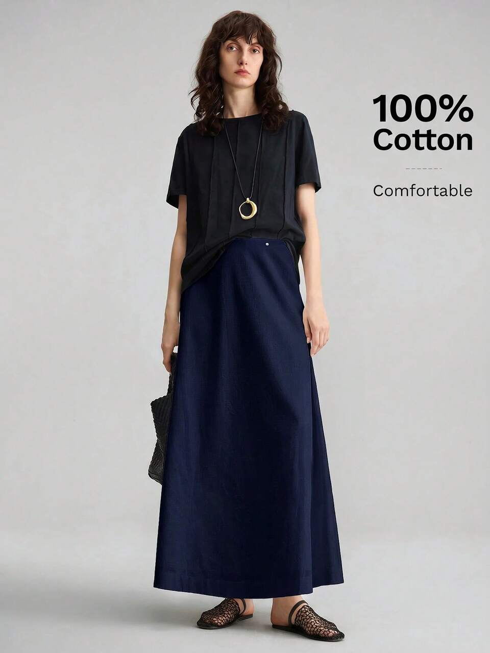 Women's Comfortable Skin-Friendly Premium Thickened Bamboo Texture Fabric Fitted A-Line Skirt With Side Pockets And Mother Of Pearl Button Decor
