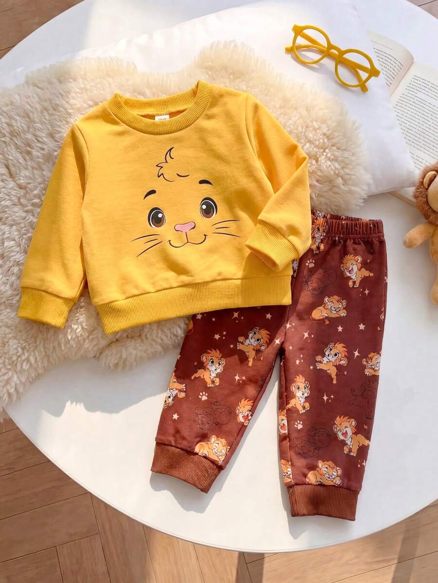SHEIN Playful Pals 2件組幼兒男孩黃色純色圓領長袖套頭上衣 + 鬆緊腰獅子動物印花運動長褲,休閒可愛趣味街頭運動風套裝,適合秋季日常穿著、上學、旅行、度假、跑步等場合 - 黃色 - 查看 1