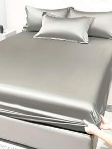 Cirelle 1 buah Sprei Fitted Warna Polos dari Sutra Es, Pelindung Kasur Satin dengan Karet Elastis di Seluruh Sisi, Penutup Kasur Lembut dan Bernapas - Abu-abu muda - View 5