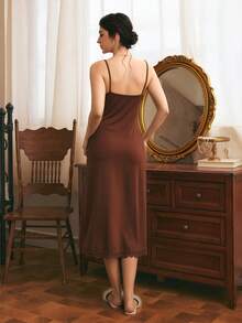 Côtesoire French Elegant Romantic Solid Color Lace Patchwork Spaghetti Strap Slim Fit Long Women's Nightgown - Brown - View 2