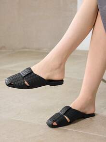MOTF PREMIUM BLACK LEATHER ROUND TOE CASUAL SIMPLE COMMUTER WOMEN'S FLAT SANDALS - Black 1 - View 5