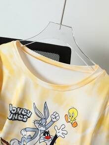 Flirla LOONEY TUNES X SHEIN 大尺碼女款夏季時尚街頭風休閒通勤度假趣味卡通紮染印花短袖T恤 - 彩色 - 查看 4