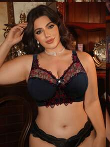 Divavoom Sujetador sin aros con patchwork de encaje, talla grande, 1 pieza - Negro - Ver 5