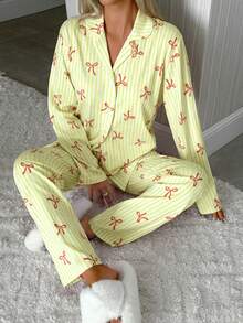 SHEIN Conjunto de pijama de 2 piezas con botones delanteros y estampado a rayas y de patrón para mujer talla alta - Verde - Ver 3