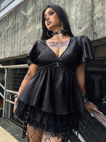 Whyspr Kemeja Lengan Pendek Bergaris Model A-Line Berkerah V Dalam Gaya Punk Gelap Ukuran Plus - Hitam - View 6