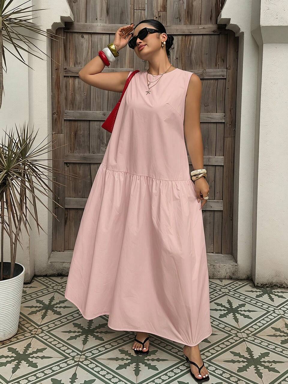 Plus Size Women White Casual Dress, Round Neck, Spring/Summer Sundress Vacation