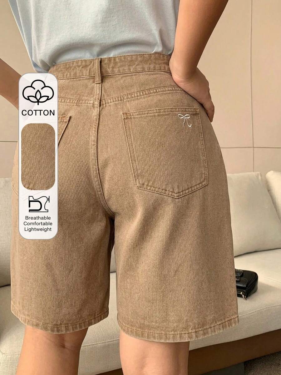 Dazy Plus Dark Wash Blue Back Pocket Bow Embroidery Straight Leg Knee-Length Denim Shorts Spring/Summer - Khaki - View 1