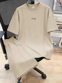 SHEIN 2pcs/Set Pakaian Anak Laki-laki Remaja Kasual Motif Huruf Cetak Atasan Lengan Pendek Leher Bulat dan Celana Pendek - Khaki - View 2