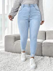 SHEIN ICON 大码女式口袋纽扣休闲百搭日常牛仔裤 - 淺色水洗藍 - 查看 3