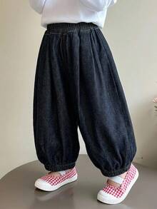 SHEIN 女嬰時尚休閒款柔軟深藍色牛仔寬鬆錐形牛仔褲，秋冬開學季日常穿搭 - 深色水洗藍 - 查看 4