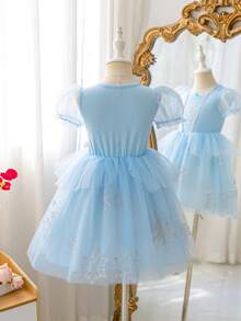 Glamorique Kids 女童藍色正式洋裝，頂級緞面柔軟網紗搭配精緻雪花印花，泡泡短袖洋裝，適合生日派對、晚宴活動、高端親子活動、家庭聚會、婚禮、兒童時裝秀、畢業舞會，夏季短洋裝，完美適用日常拍照與親子攝影 - 藍色 - 查看 6
