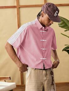 EASEVO Camisa de manga corta a rayas para hombre de talla grande con diseño de botones de rana - Rojo y blanco - Ver 7