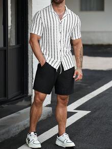 SLATEMANN 男士復古黑白條紋紋理鏤空領成熟休閒度假修身短袖襯衫與黑色彈性腰短褲套裝 - 黑與白 - 查看 5