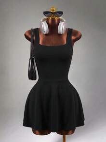 Mistrie Women's Solid Color Casual Cross-Back Sports Dress - Black - View 5