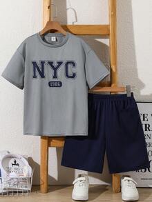 SHEIN 2pcs Setelan Anak Laki-laki Remaja Kasual Longgar Nyaman dengan Logo Merek, Atasan Lengan Pendek dan Celana Pendek, Musim Semi/Panas - Grey - View 2