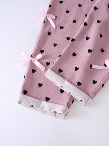 SHEIN Playful Pals 女嬰燈芯絨吊帶褲，四季皆宜，可愛風格，粉色搭配側面粉色蝴蝶結裝飾與黑色愛心印花，寬鬆直筒褲腿連身褲，柔軟舒適，適合上學、通勤、日常外出 - 粉色 - 查看 8