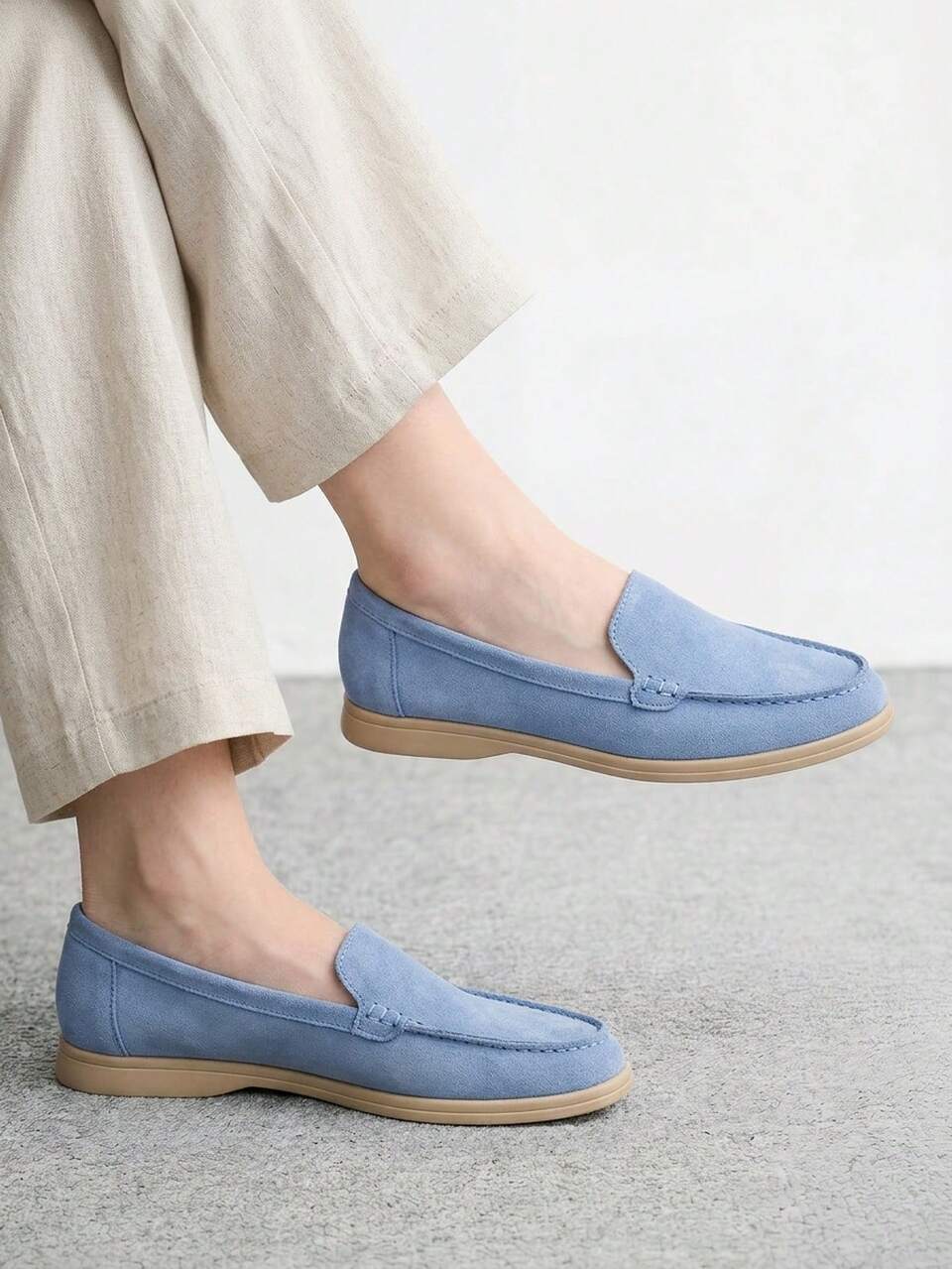 CUCCOO BIZCHIC Women's Shoes Round Head Blue Suede Commuting Flat Shoes Loafers, Outdoor Vacation Daily Commuting Shopping Work Casual Shoes