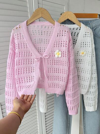 SHEIN Tween女孩童裝2件套 秋冬新款休閒學院風奶油多巴胺配色 白粉色針織提花可愛花朵裝飾開襟衫 返校穿搭 秋冬出遊套裝 適合多樣搭配