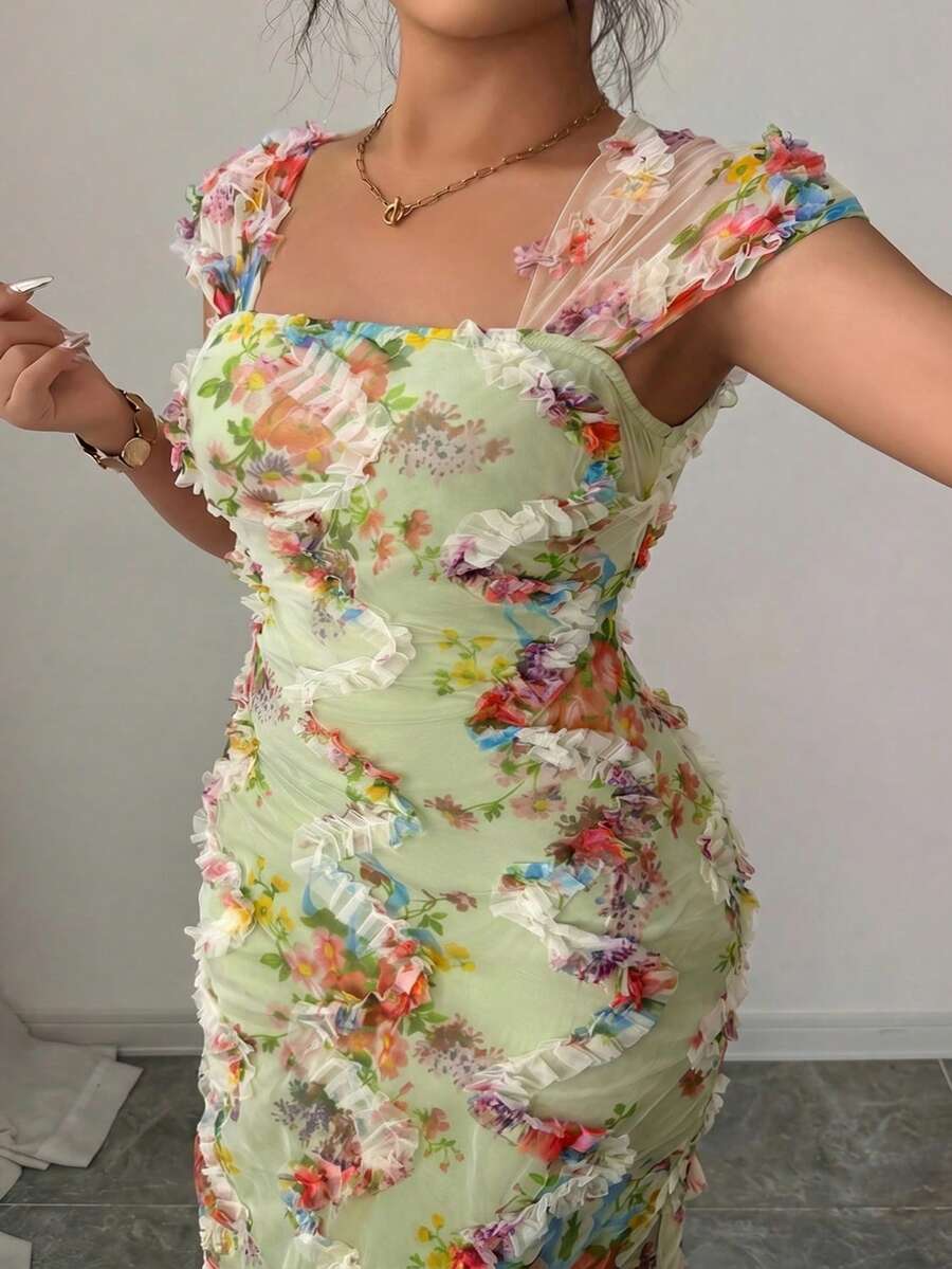 Elenzga Plus Size Women's Elegant Romantic Random Floral Print Ruched Waist Midi Dress, Suitable For Wedding, Party, Date And Other Occasions In Spring/Summer - Green - View 1
