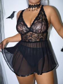 AltCore Plus Size Women's Fashion Pioneer Punk Lace Trim Mesh Patchwork Camisole + Panties 2pcs Set - Black - View 4
