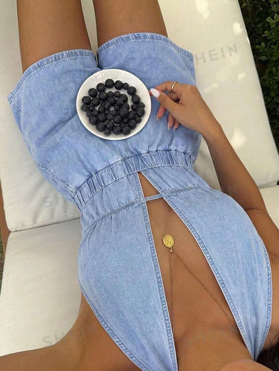 Rivivi Women's Deep V Halter Neck Non-Stretch Backless Sexy Denim Romper - Blue - View 1