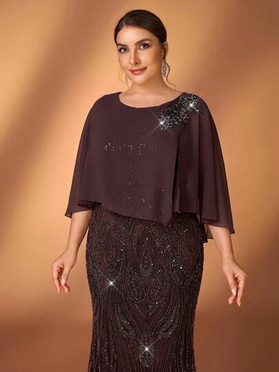 Serin Robe de Maman Grande Taille Couleur Café Luxe 3D Perles Élégante Queue de Sirène Pour Mariage Banquet, Robe Grande Taille Élégante Glamour Style Cape Châle Polyvalente Luxe Top de Gamme Perles Paillettes Broderie Tissu Patchwork Mousseline Queue de Sirène Convenant Pour Événements de Mariage, Enterrement de Vieille Fille, Vacances, Bal, Robe de Soirée Maman Mariée