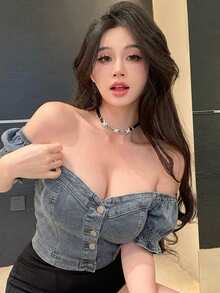 DAZY 夏季性感音樂節露肩抹胸式收腰優雅女款牛仔上衣，適合婚禮、夜生活與派對，Y2K灰色落肩上衣 - 淺色水洗藍 - 查看 5