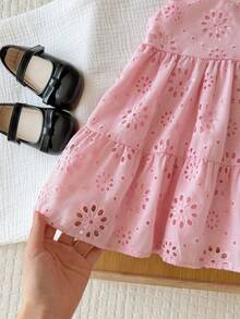 SHEIN 女嬰可愛度假風花卉刺繡蝴蝶結無袖洋裝 - 淺粉色 - 查看 3