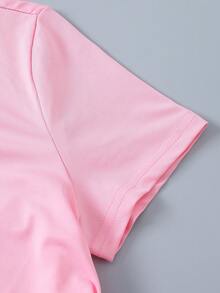 SHEIN 女童粉色抓皺腰身洋裝 半高領短袖設計 抓皺腰部 喇叭裙擺 中彈力親膚面料 甜酷風大童女童夏季日常出遊校園穿搭 小眾設計清新童裝 - 粉色 - 查看 5